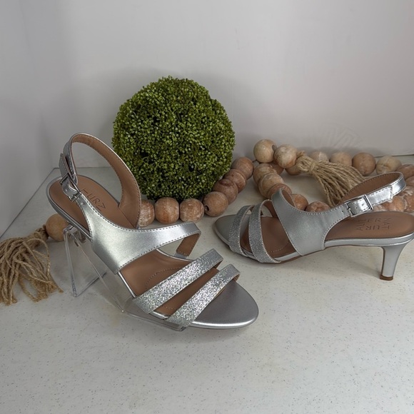 Naturalizer Taimi Heeled Sandals, Silver, Women's 8.5 M - Picture 2 of 10